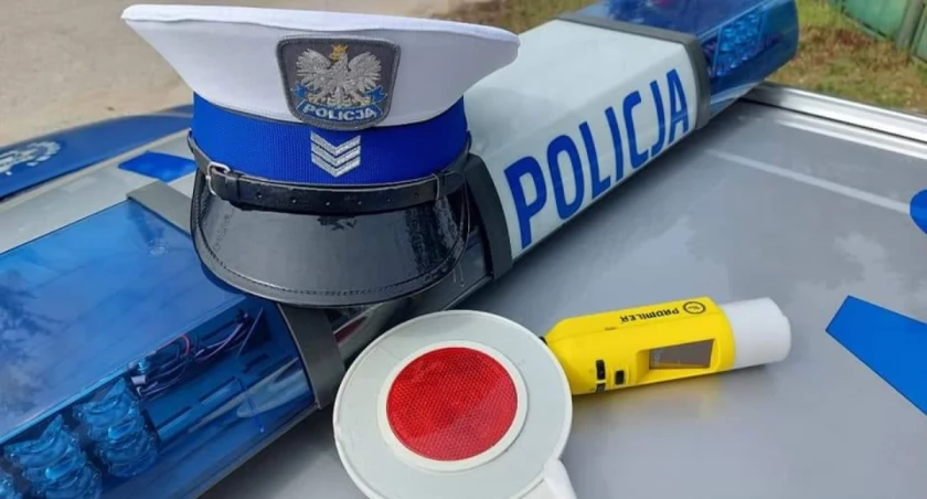 W przypadku 25-latka, jego decyzja o wsiadaniu za kierownicę w stanie nietrzeźwości może mieć poważne konsekwencje prawne
