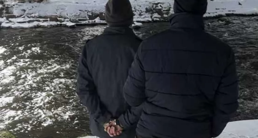 Mężczyzna trafił do komendy, gdzie przyznał się do popełnienia rozboju