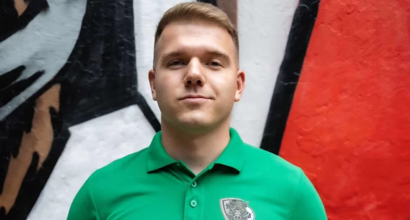 Piłka nożna, Poznajmy bliżej Bartosz zawodnik drużyny Protor Dziki Skarżysko - zdjęcie, fotografia