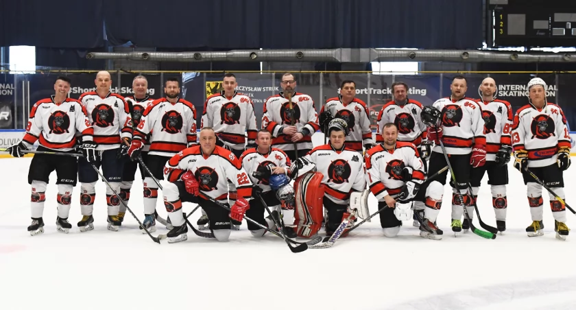 Piratom przyszło ostatecznie walczyć w meczu, gwarantującym utrzymanie w IV dywizji