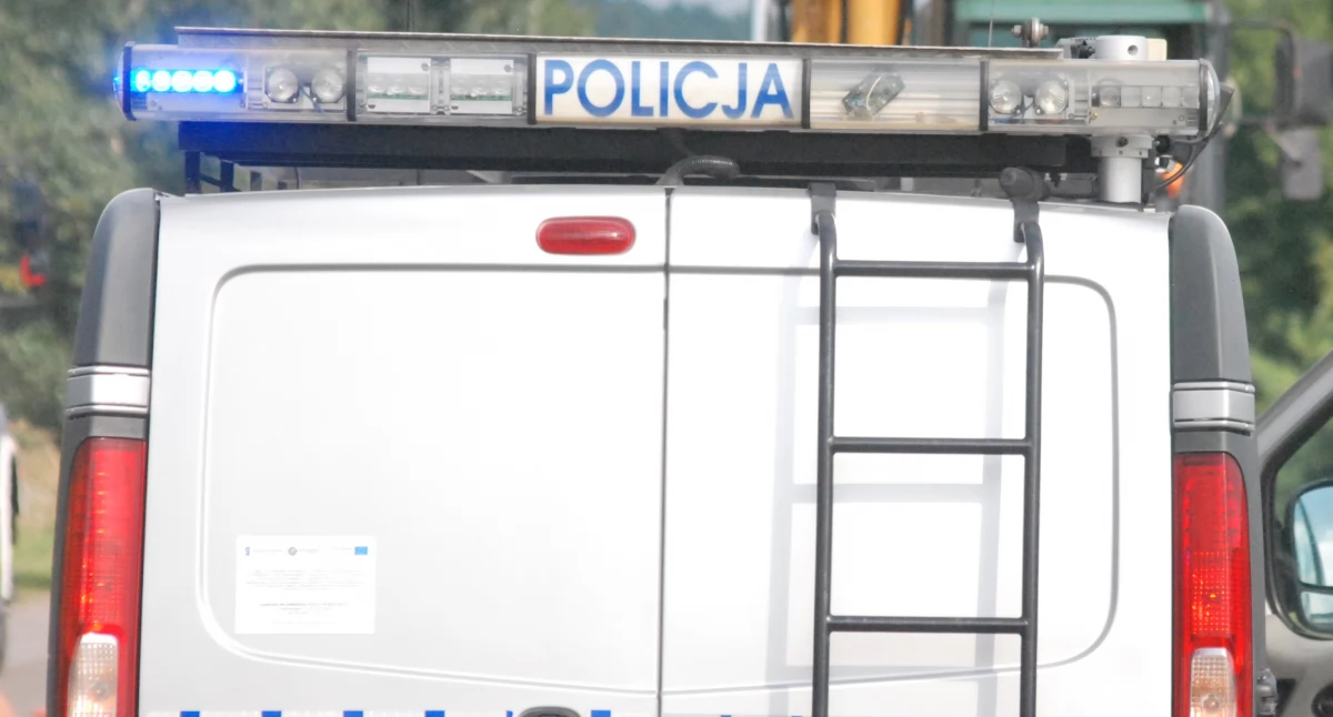 Kronika policyjna , Złodziej telefonem portfelem Szukają policjanci - zdjęcie, fotografia