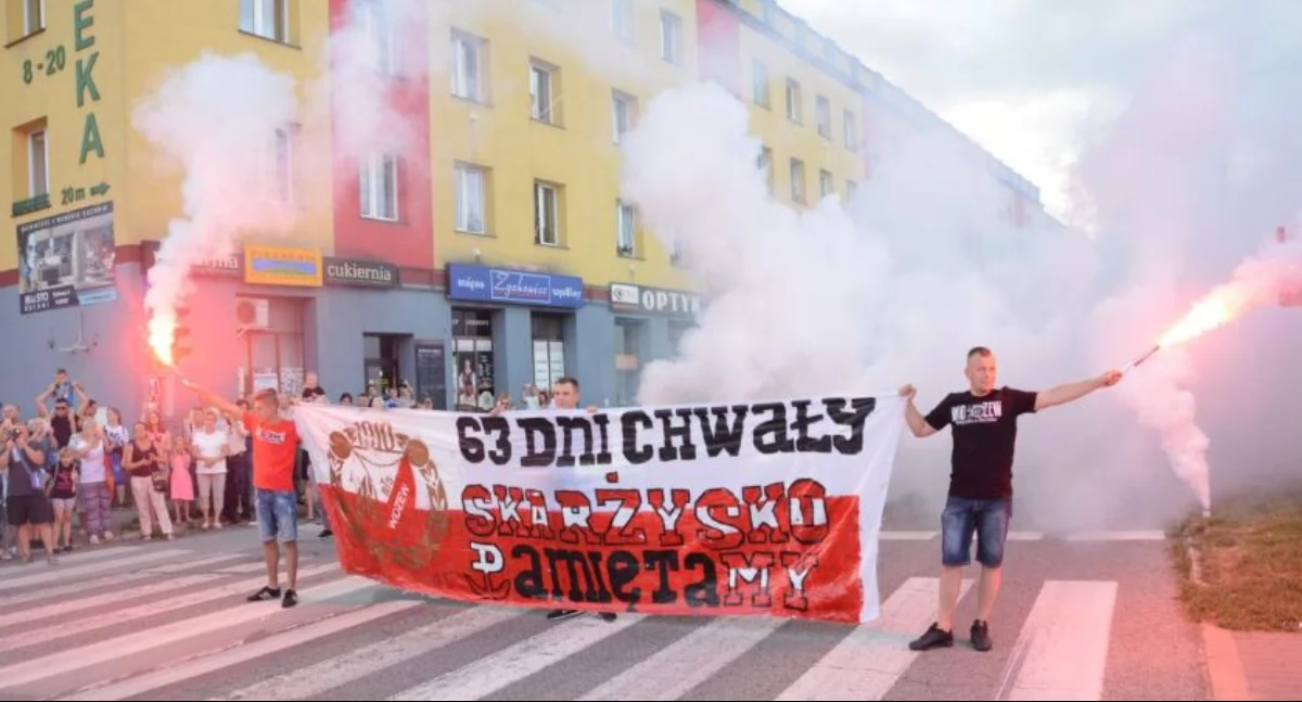 Uroczystości , rocznica wybuchu Powstania Warszawskiego Godzina Skarżysku - zdjęcie, fotografia