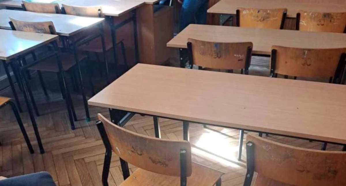 Czy będzie miał kto uczyć od września?