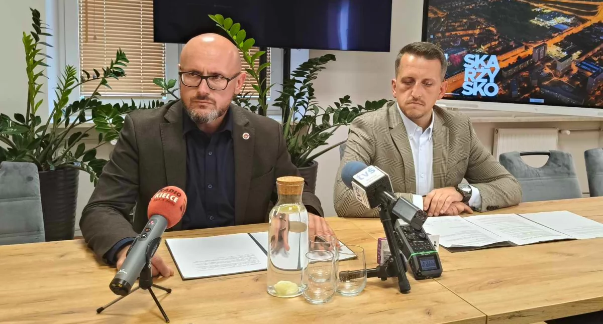 Samorządowcy , Cztery miesiące prezydentury Arkadiusza Boguckiego - zdjęcie, fotografia