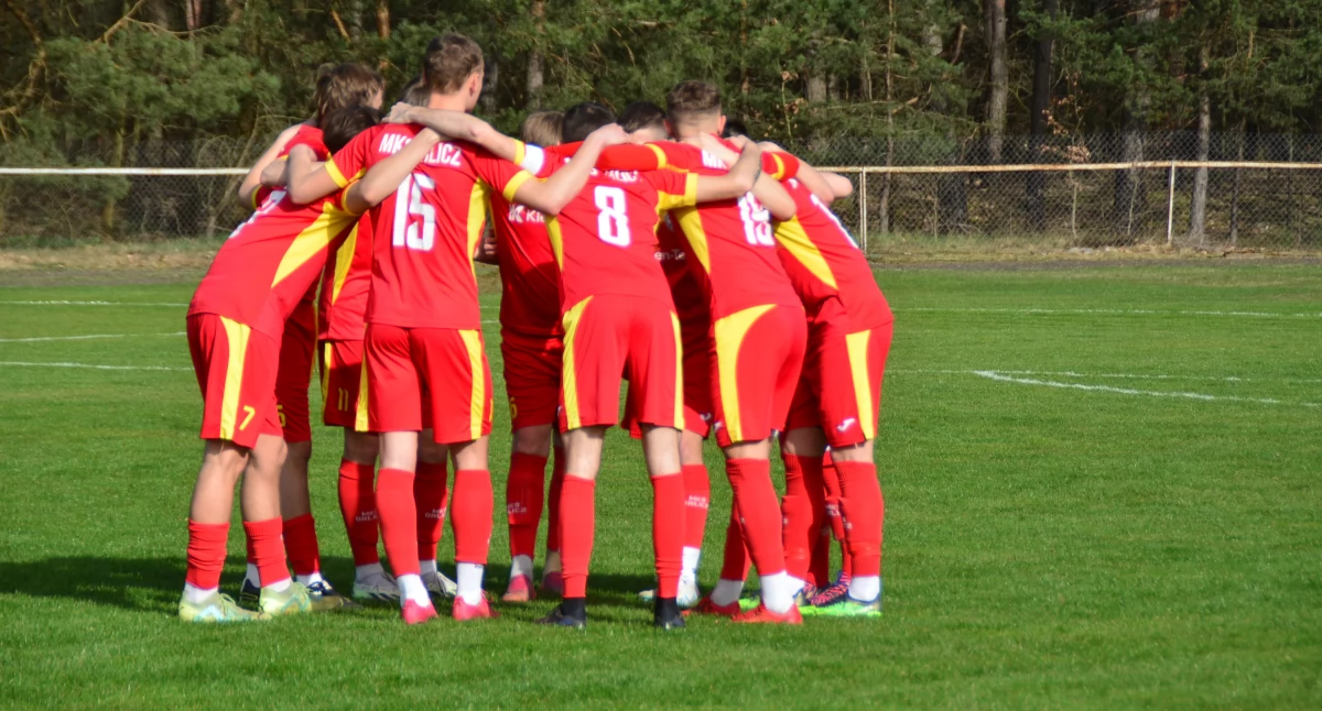 Piłka nożna, Klasa okręgowa Podział punktów Radoszycach - zdjęcie, fotografia