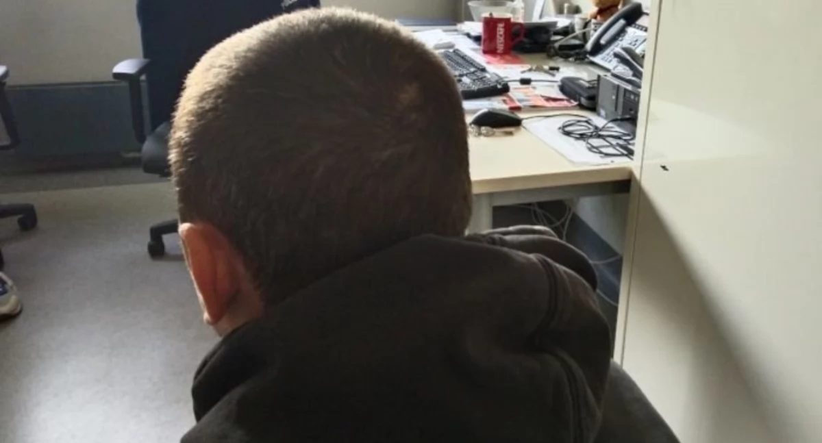 Kronika policyjna , Zatrzymany przez policjantów Skarżyska Kamiennej Kradł miedziane rynny - zdjęcie, fotografia