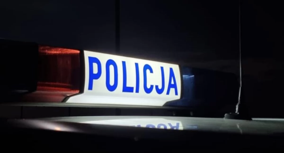 Kronika policyjna , Obywatelska czujność zapobiegła tragedii drodze latek pijanemu przyjechał sklepu - zdjęcie, fotografia