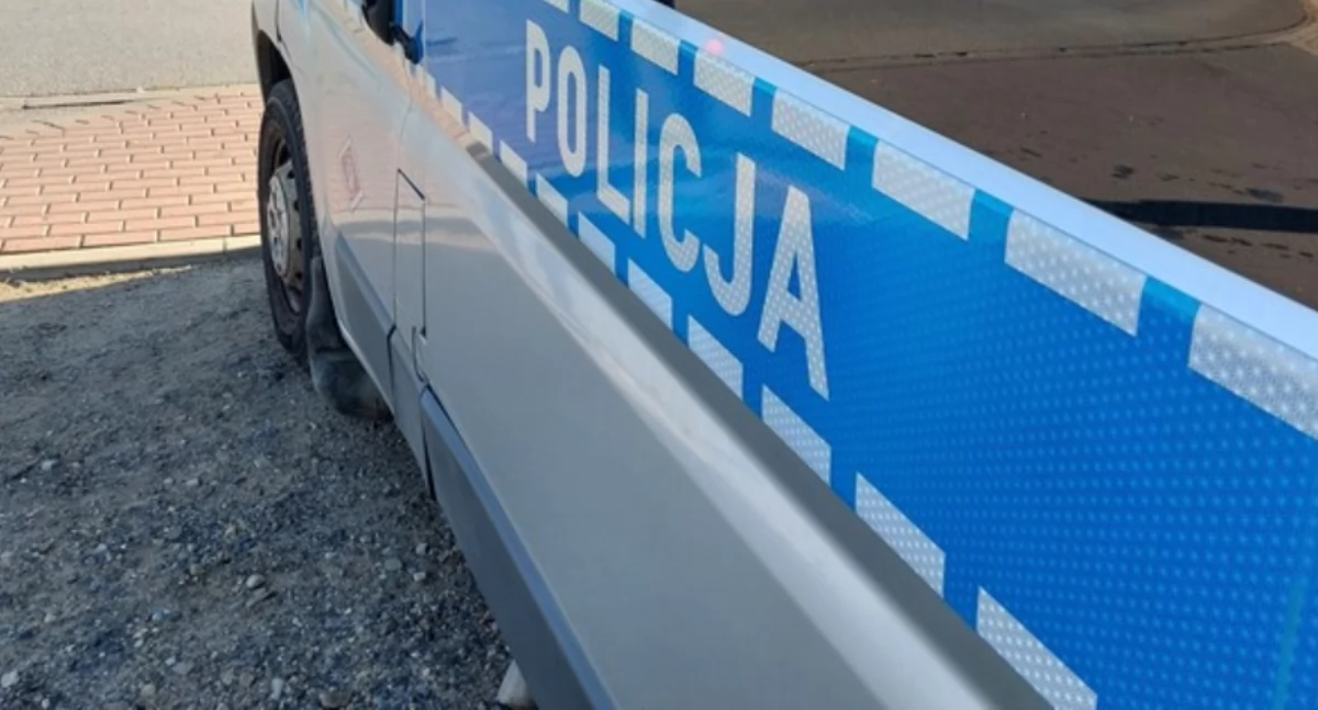 Kronika policyjna , Mieszkaniec powiatu skarżyskiego oszukany podczas zakupu lawety - zdjęcie, fotografia