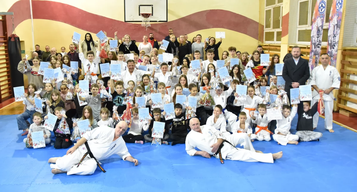 Rekreacja i turystyka , Zimowa Akademia Karate niezapomniana przygoda zakończona - zdjęcie, fotografia