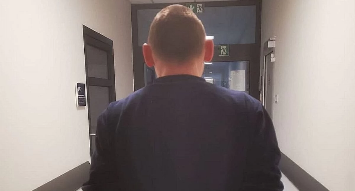Kronika policyjna , Awantura skarżyskim banku bronią ręku groził pracownicy klientowi - zdjęcie, fotografia