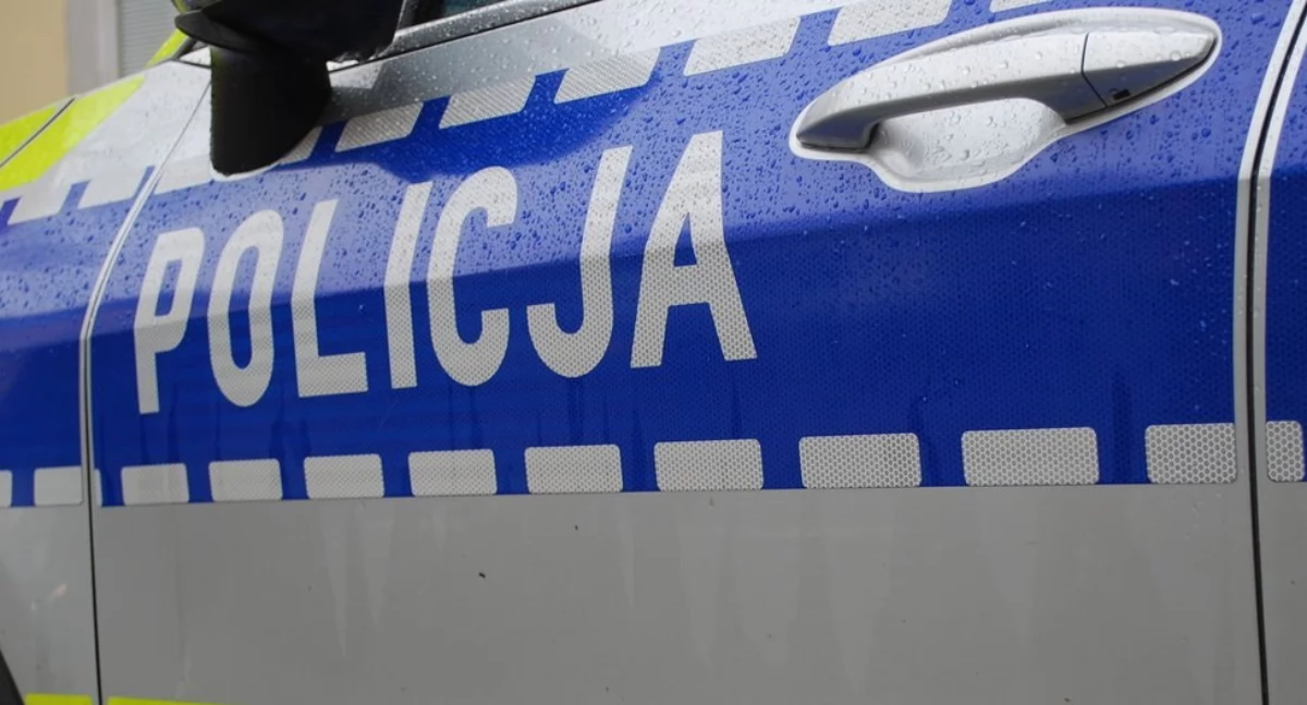 Kronika policyjna , Młody żołnierz ujął pijanego kierowcę Podziękowania skarżyskich policjantów - zdjęcie, fotografia