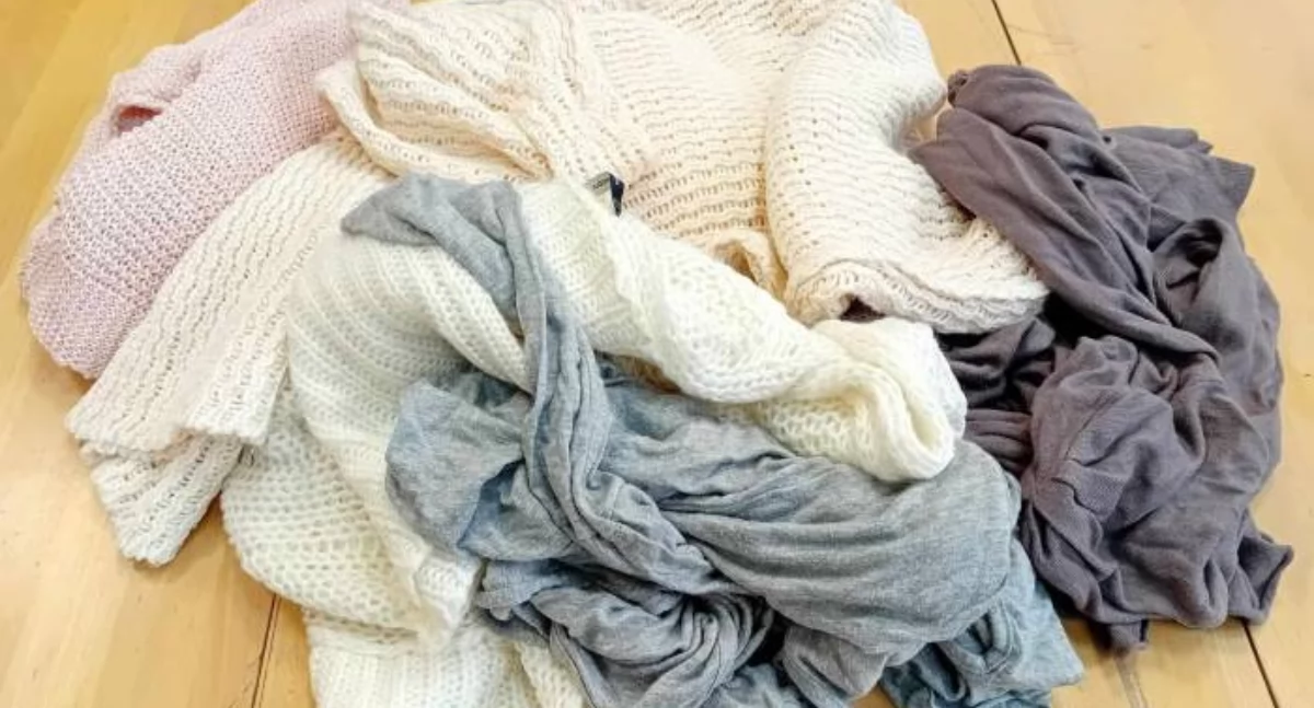 Od nowego roku używaną odzież nie wyrzucamy na śmietnik, tylko oddajemy do PSZOK 