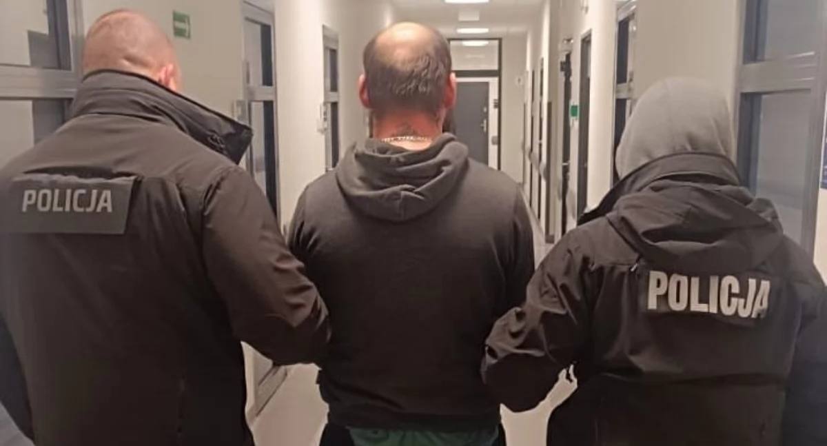 Kronika policyjna , Skarżyscy policjanci zatrzymali poszukiwanego trzema listami gończymi - zdjęcie, fotografia