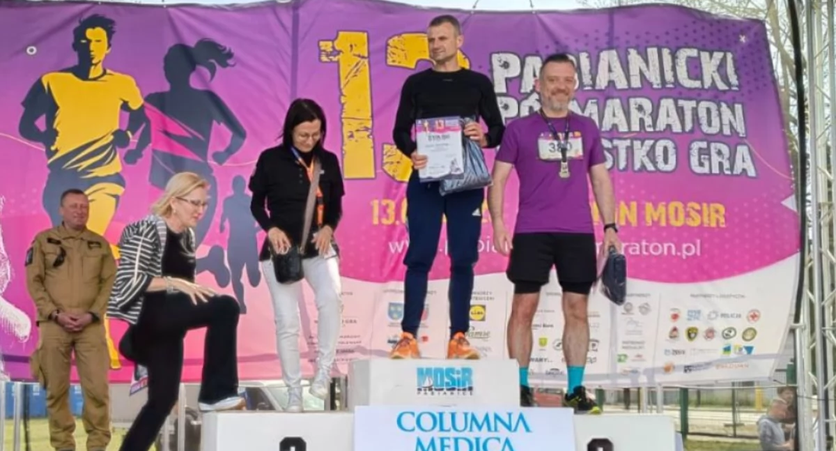 Lekkoatletyka , Kamil Czarnecki najlepszy wśród mundurowych Pabianickim Półmaratonie Wszystko - zdjęcie, fotografia