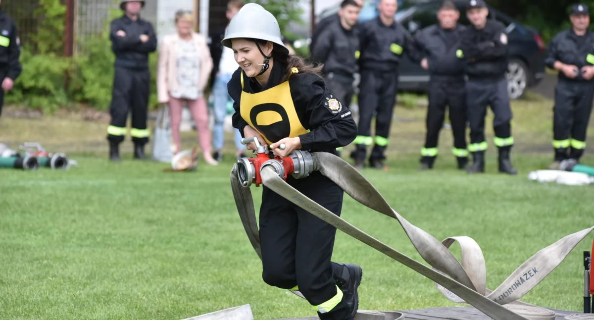 Straż Pożarna, Powiatowe Zawody Sportowo Pożarnicze Skarżysku Kamiennej - zdjęcie, fotografia