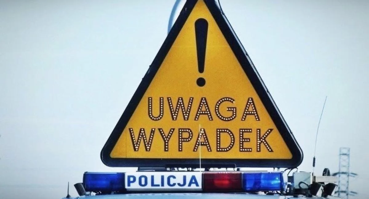 Wypadki , Poranna stłuczka siódemce Suchedniowie latek uderzył bariery - zdjęcie, fotografia