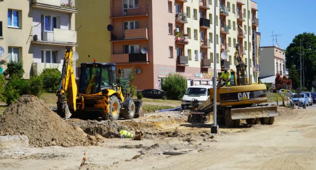 Informator Samorządowy Powiatu Skarżyskiego, Powiat Skarżyski modernizuje drogi zaawansowany remont Tysiąclecia kolejne inwestycje planach - zdjęcie, fotografia
