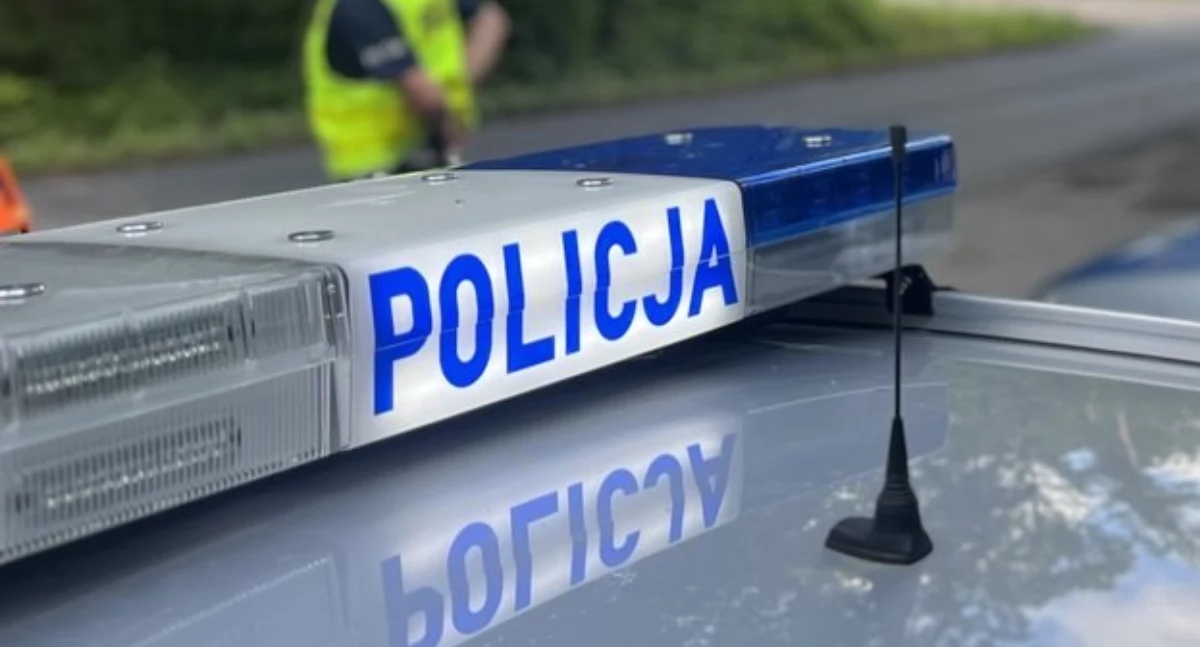 Wypadki , Poważny wypadek rowerzysty Zaleziance latek przetransportowany śmigłowcem szpitala - zdjęcie, fotografia