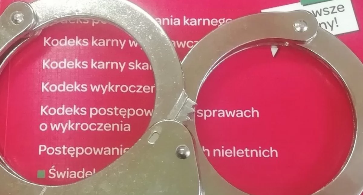 Kronika policyjna , Seria kradzieży Skarżysku Kamiennej Straty sięgają tysiąca złotych - zdjęcie, fotografia