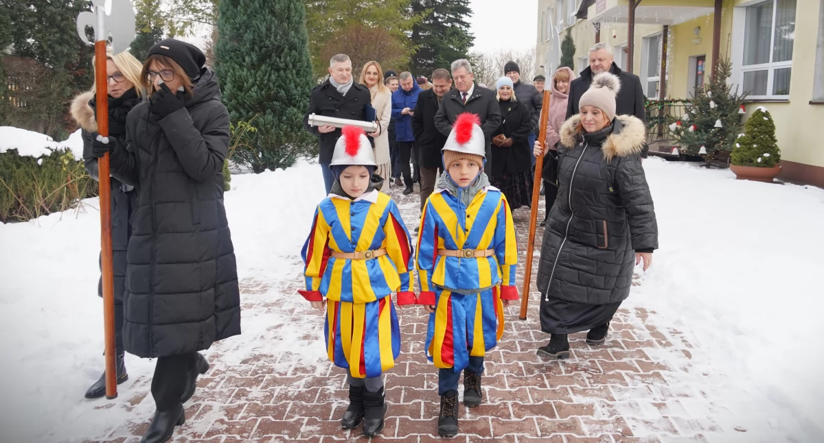 Uroczystość w Suchedniowie. Fot. UW Kielce