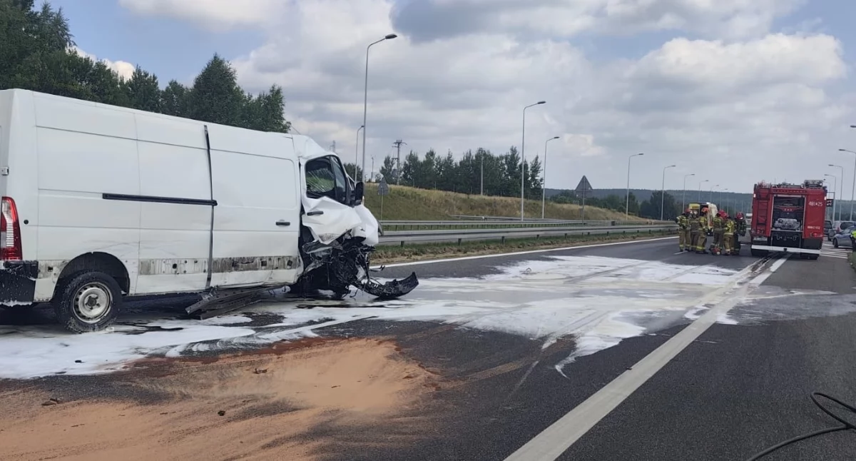 Wypadki , rozbity Lądował śmigłowiec - zdjęcie, fotografia