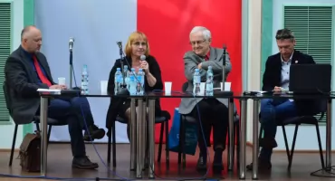 Jubileusz stulecia - otwarcie czy podsumowanie? - debata i konferencja naukowa w stulecie nadania praw miejskich Skarżysku-Kamiennej.