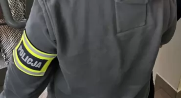 Skarżyscy policjanci dopadli poszukiwanych. Najbliższe dni spędzą za kratami