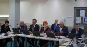 Ponad 1,1 mln zł na chodnik na ul. Książęcej i 500 tys. zł wsparcia dla szpitala