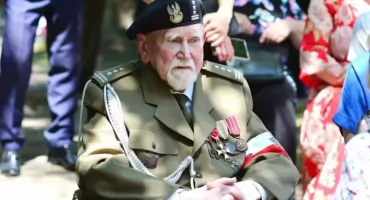 Honorowe Obywatelstwo dla pułkownika Janusza Sermanowicza. Wyjątkowe wyróżnienie dla bohatera ze Skarżyska-Kamiennej