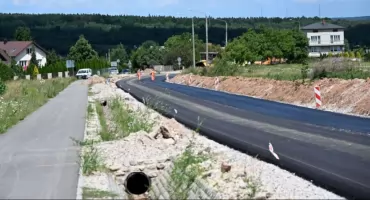 Postęp prac drogowych na drodze powiatowej Zagórze – Podzagnańszcze w gminie Łączna