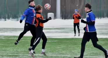 Sparingi. Remis Granatu Skarżysko z Szydłowianką Szydłowiec 