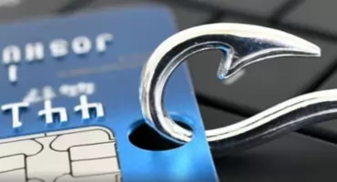 Podszyli się pod syna i sklep! Dwie kobiety straciły pieniądze