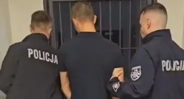 Pobili 51-latka na ulicy. Dwaj młodzi mężczyźni trafili do aresztu