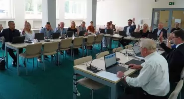 Po XXVIII sesji Rady Powiatu Skarżyskiego - Radni podjęli decyzje w sprawie budżetu i inwestycji