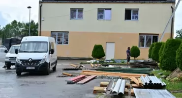 Centrum Kształcenia Zawodowego zmienia się na naszych oczach. Powiat Skarżyski realizuje inwestycję za blisko 10 mln zł